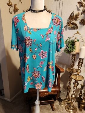 Susan Graver Turquoise Floral Square-Neck Short Sleeve Top